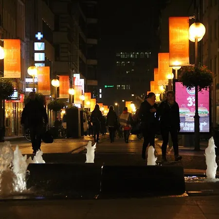 Διαμέρισμα Oomph Old Town *