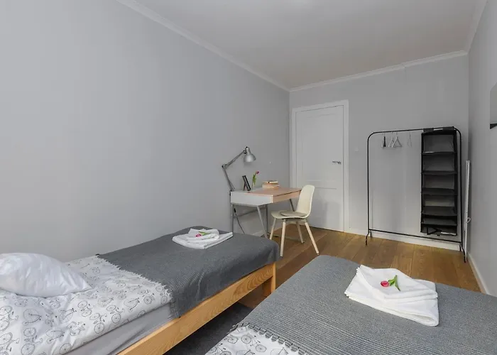 Oomph Old Town Apartman *